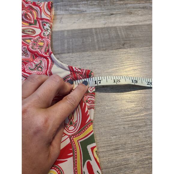 Haani small women's trapezoid style mid length dress - Picture 6 of 7